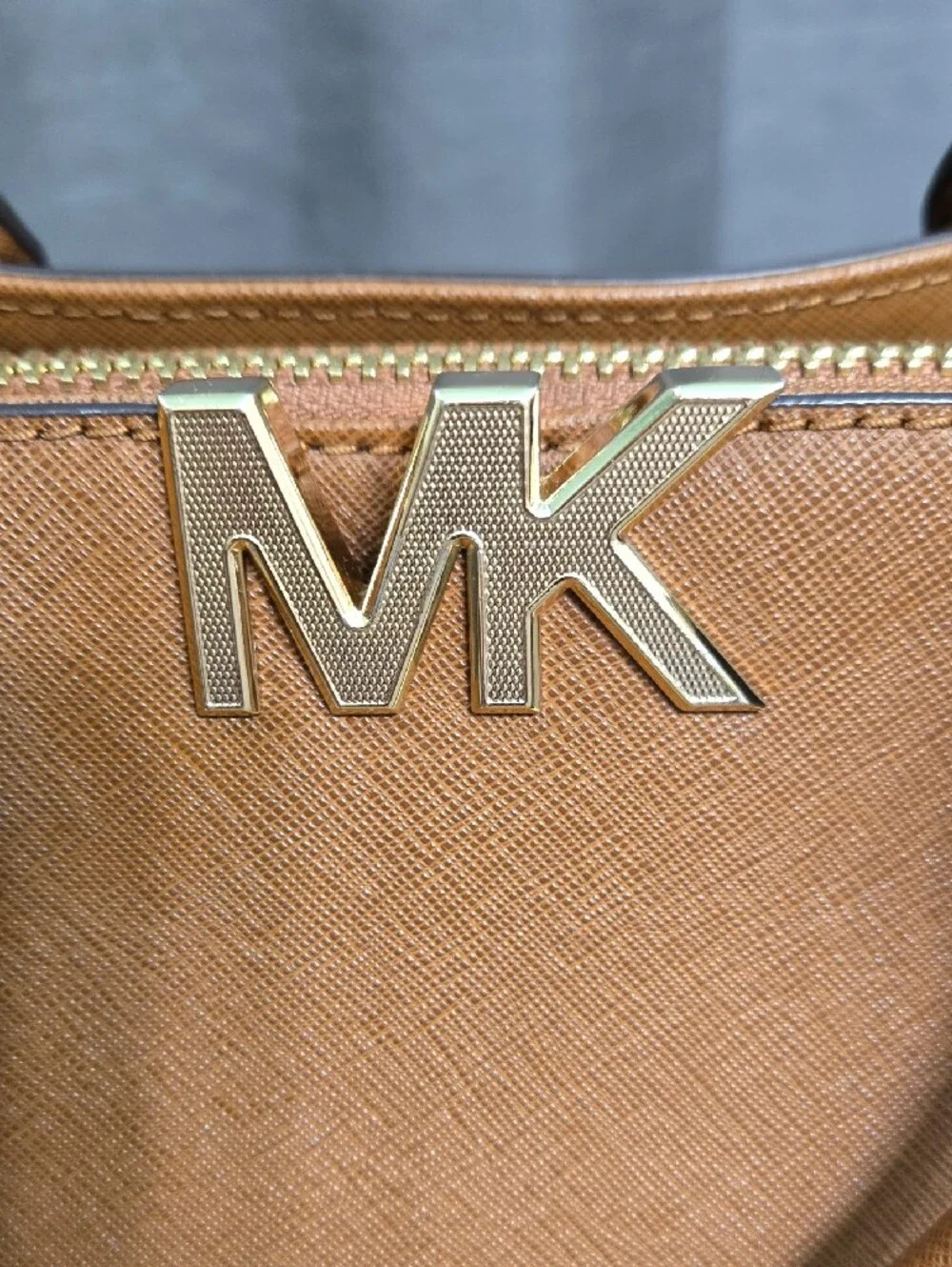 Michael Kors Set - Picture 2 of 16